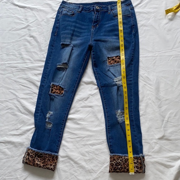 Trendy Distressed Blue Jeans with Leopard Cuffs - Picture 10 of 12